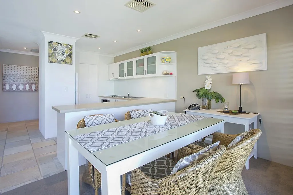 Noosa Shores Resort Aparthotel Noosa Heads